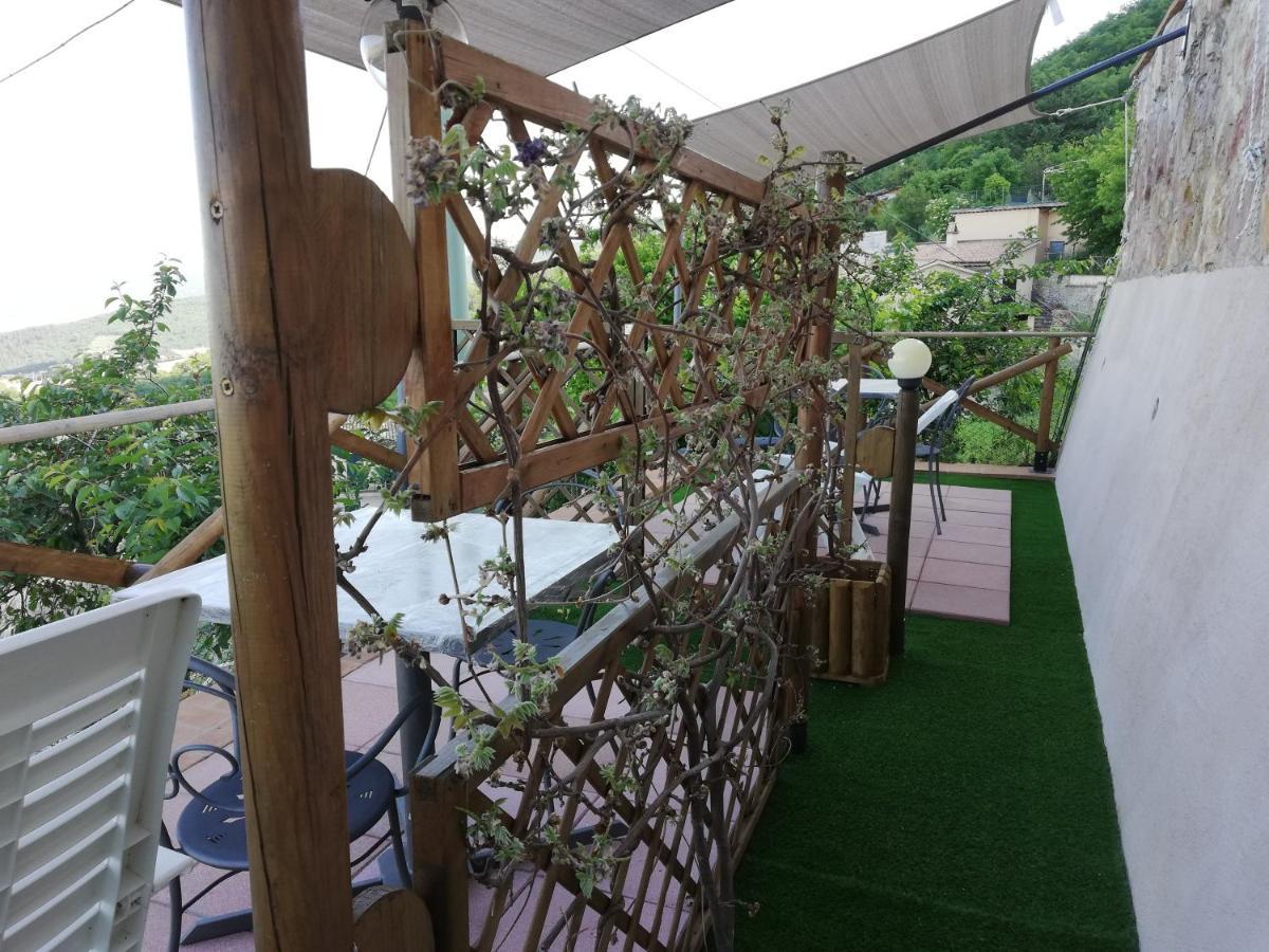 Casa Galoppa Apartment Trevi Ngoại thất bức ảnh