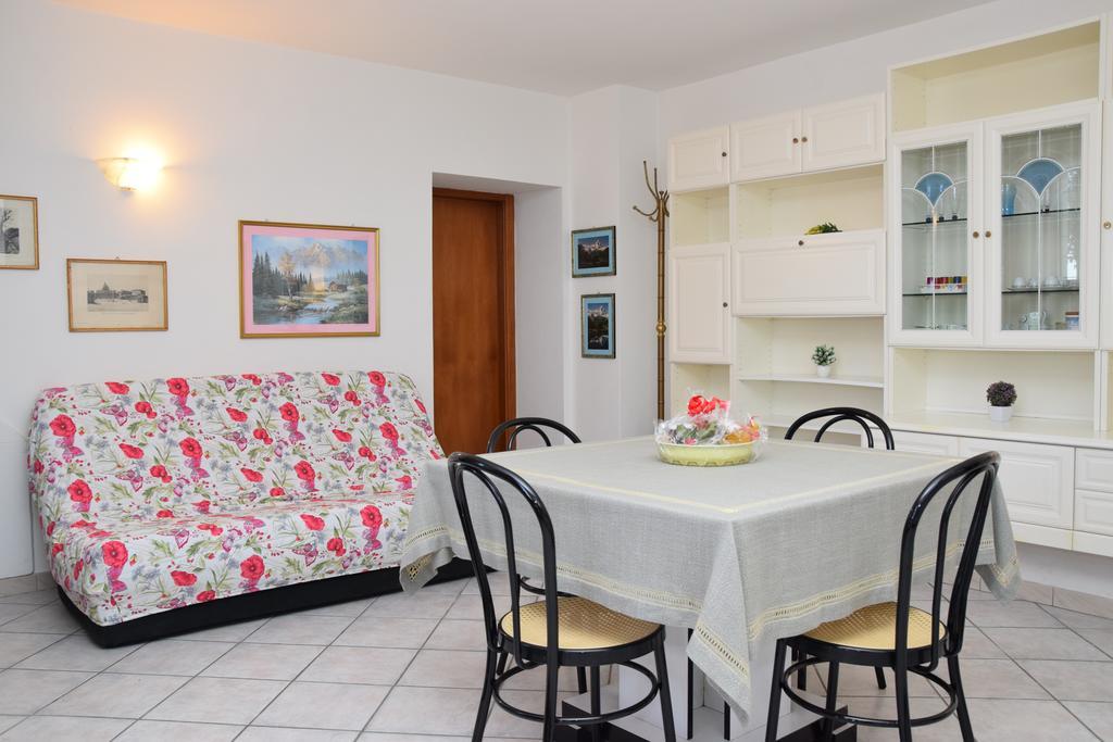 Casa Galoppa Apartment Trevi Ngoại thất bức ảnh