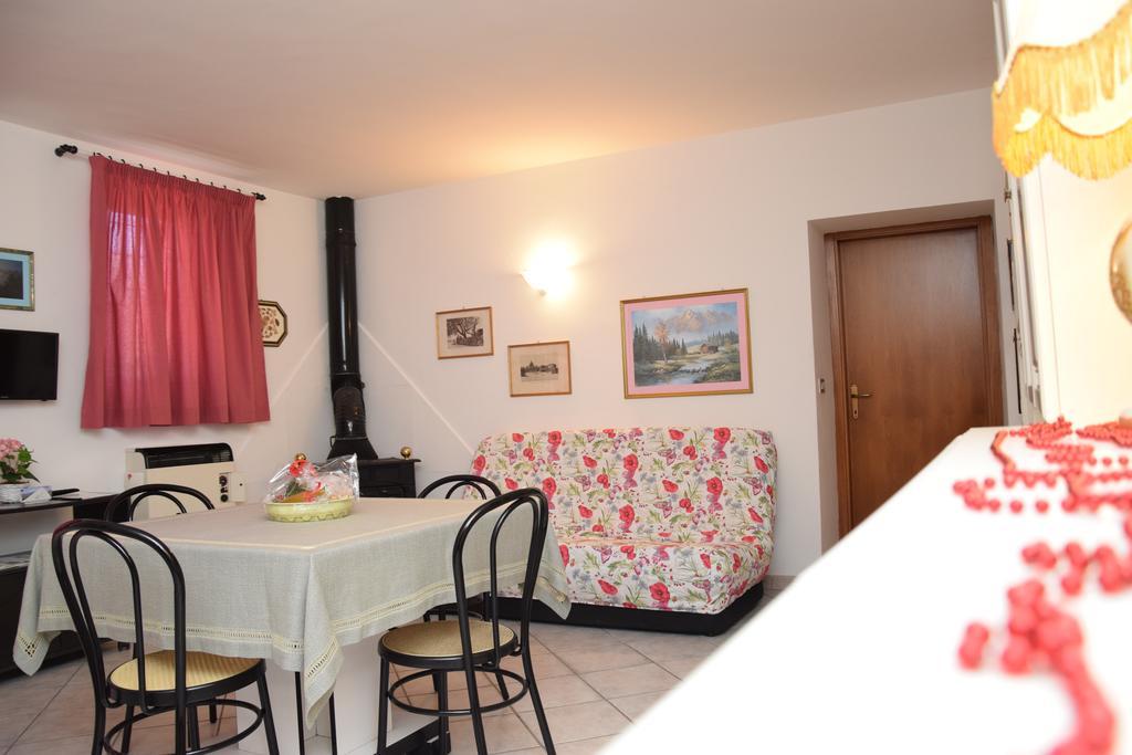 Casa Galoppa Apartment Trevi Ngoại thất bức ảnh